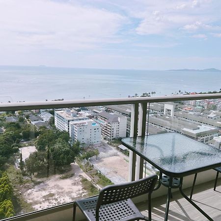 Riviera Jomtien By Daisy Pattaya 2 Lägenhet Exteriör bild